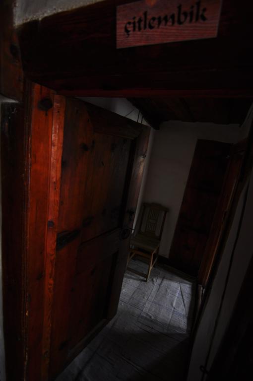Haci Sakirler Konagi Casa de hóspedes Mudurnu Quarto foto