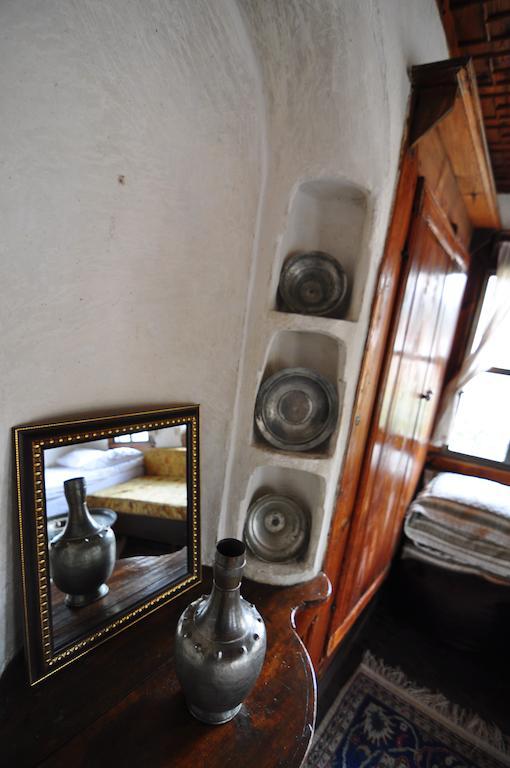 Haci Sakirler Konagi Casa de hóspedes Mudurnu Quarto foto