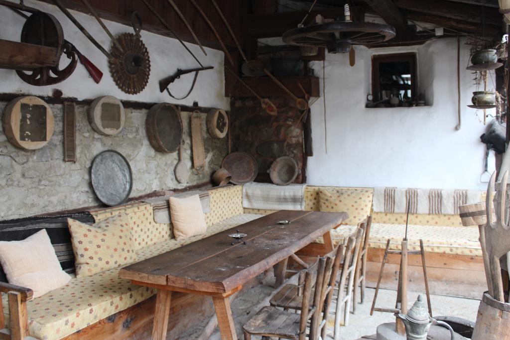Haci Sakirler Konagi Casa de hóspedes Mudurnu Exterior foto