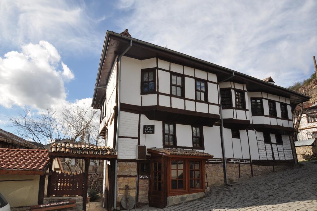 Haci Sakirler Konagi Casa de hóspedes Mudurnu Exterior foto